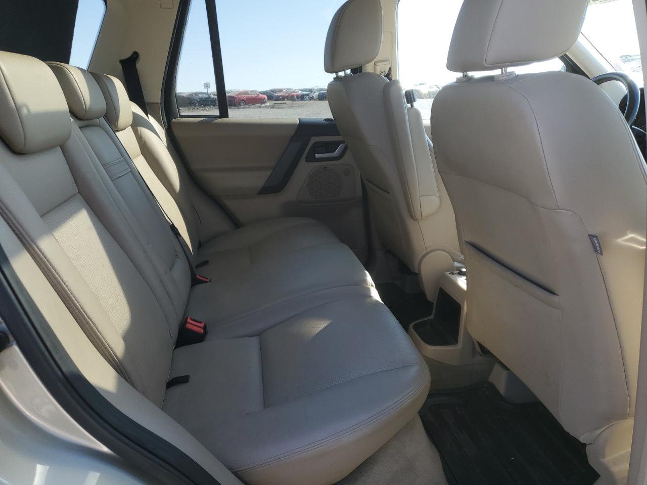 2009 Land Rover LR2 VIN SALFR24N49H139931 Copart auction photo, rear end damage thumbnail 11