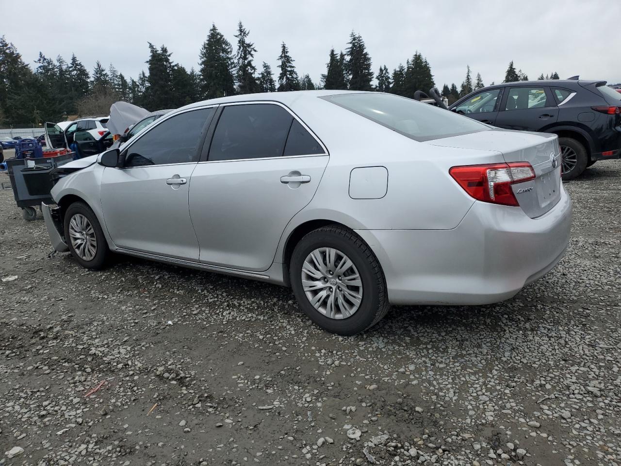 2013 Toyota Camry VIN 4T4BF1FK4DR321769 Copart auction photo, front end damage thumbnail 2