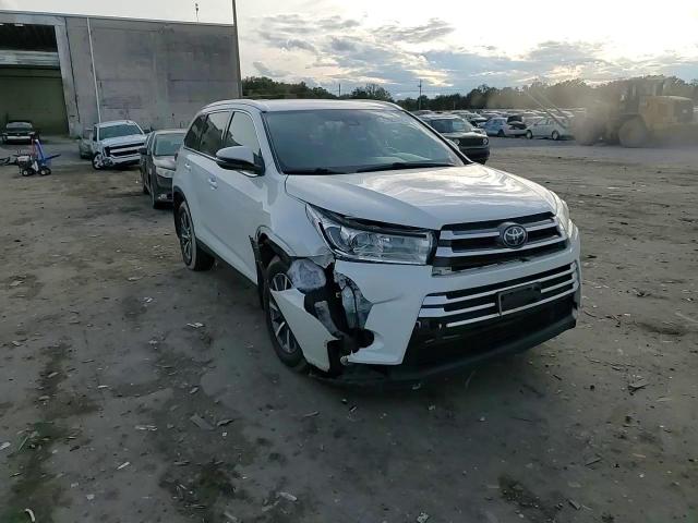 2019 Toyota Highlander VIN 5TDJZRFH9KS570753 Copart auction photo, front end / side damage thumbnail 12