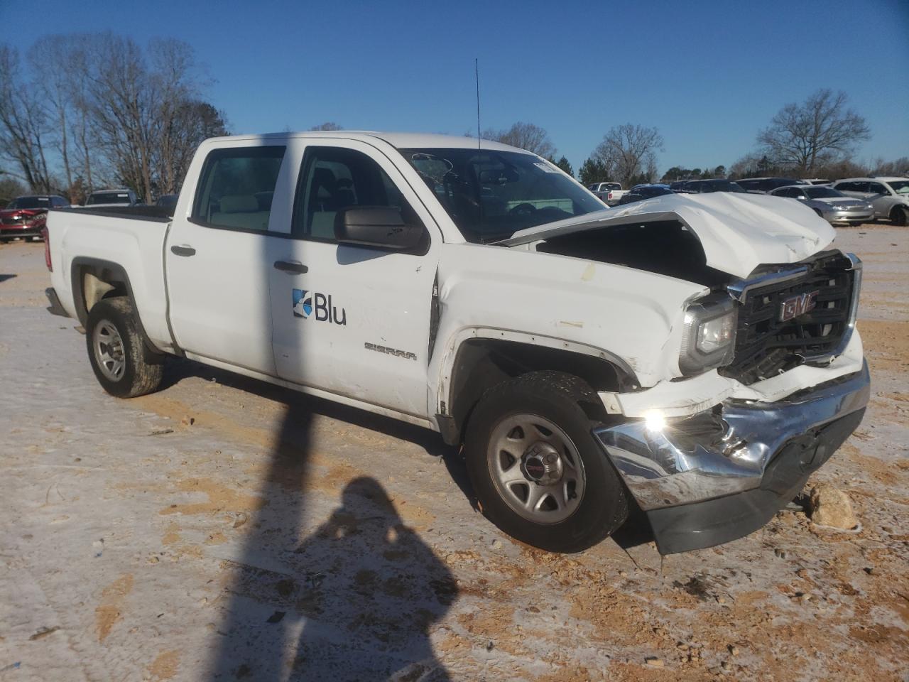2016 GMC Sierra VIN 3GTP1LEC9GG209694 Copart auction photo, front end / side damage thumbnail 4