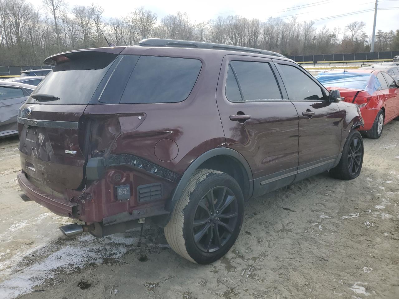 2019 Ford Explorer VIN 1FM5K8DH2KGA02496 Copart auction photo, rear end / front end damage thumbnail 3