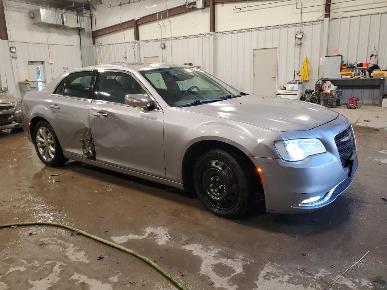 2016 Chrysler 300 VIN 2C3CCAKG1GH331006 Copart auction photo, side damage thumbnail 4