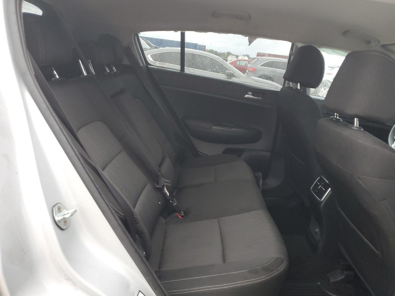 2021 KIA Sportage VIN KNDPMCAC6M7926106 Copart auction photo, front end damage thumbnail 11