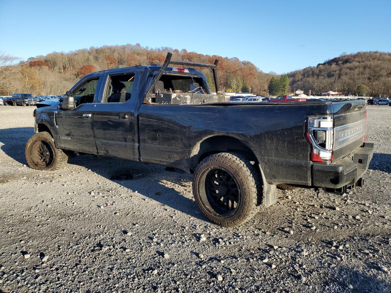2022 Ford F350 VIN 1FT8W3BT3NEF01176 Copart auction photo, rollover damage thumbnail 2