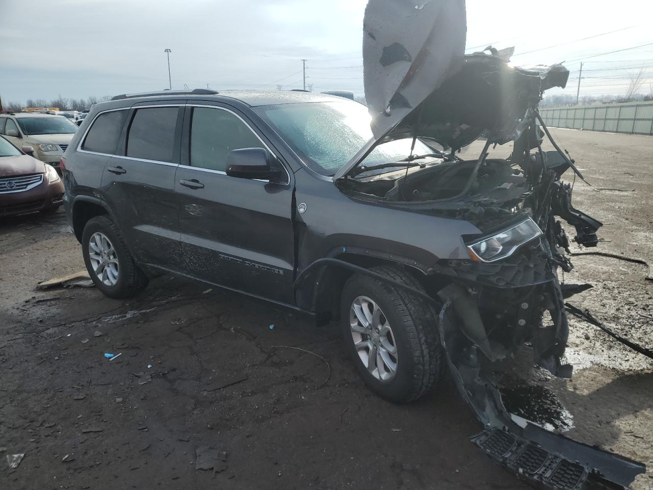 2021 Jeep Grand Cherokee VIN 1C4RJFAG1MC525172 Copart auction photo, front end damage thumbnail 4