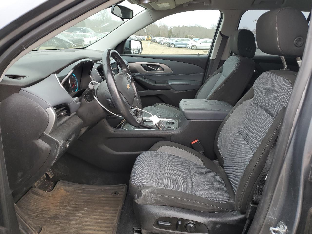 2018 Chevrolet Traverse VIN 1GNEVGKW5JJ113494 Copart auction photo, side / front end damage thumbnail 7