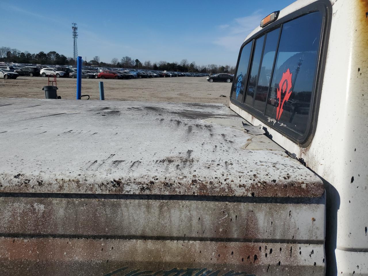 1994 Ford F-150 VIN 1FTDF15R2RLB24540 Copart auction photo, burn damage thumbnail 10