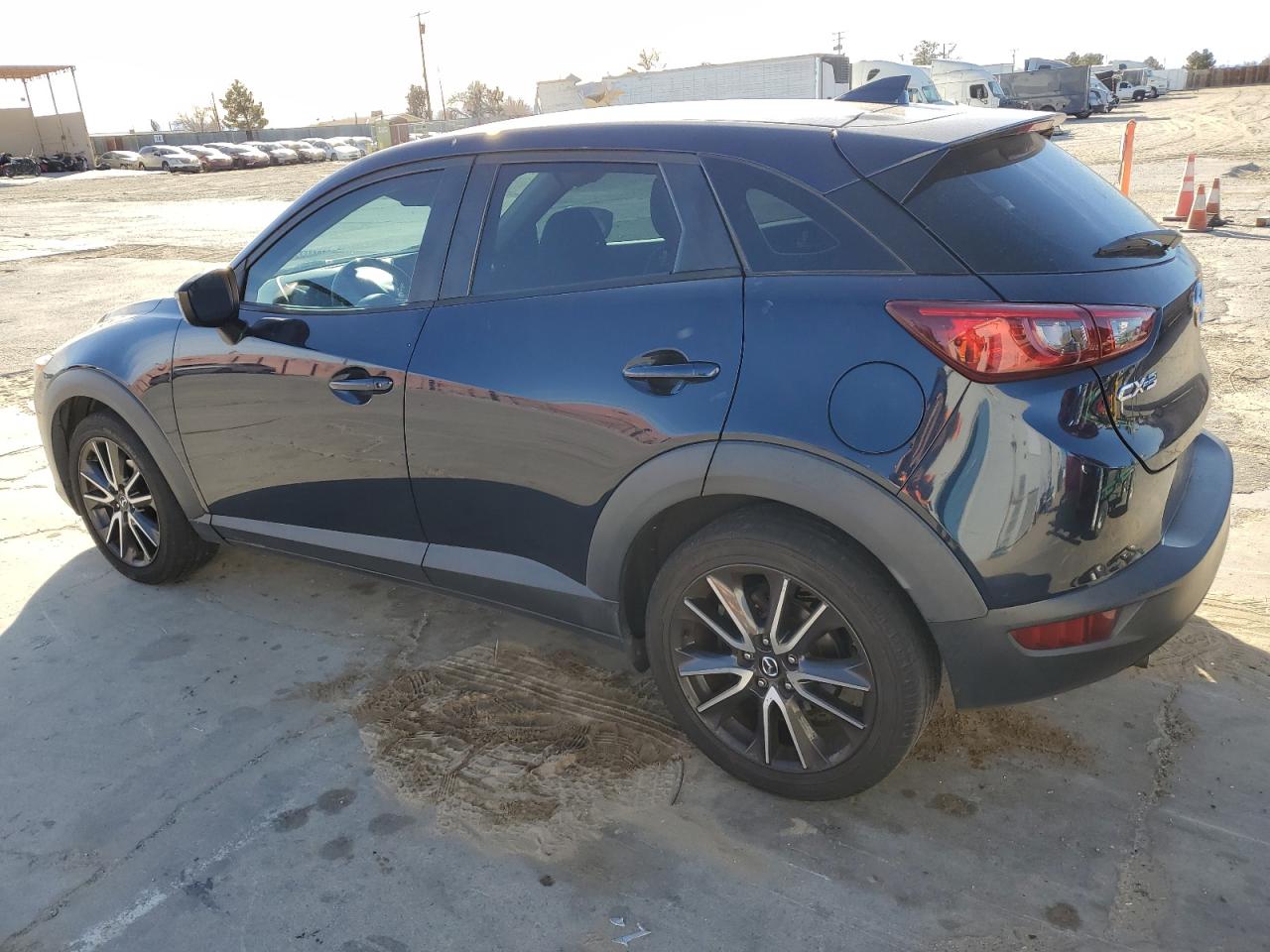 2017 Mazda CX-3 VIN JM1DKDC74H0165654 Copart auction photo, side damage thumbnail 2