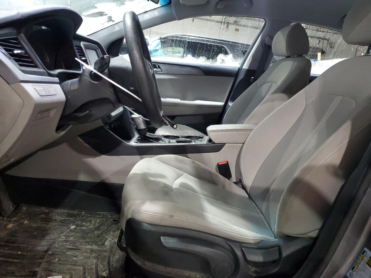 2019 Hyundai Sonata VIN 5NPE24AF8KH785898 Copart auction photo, rear end / minor dent/scratches damage thumbnail 7