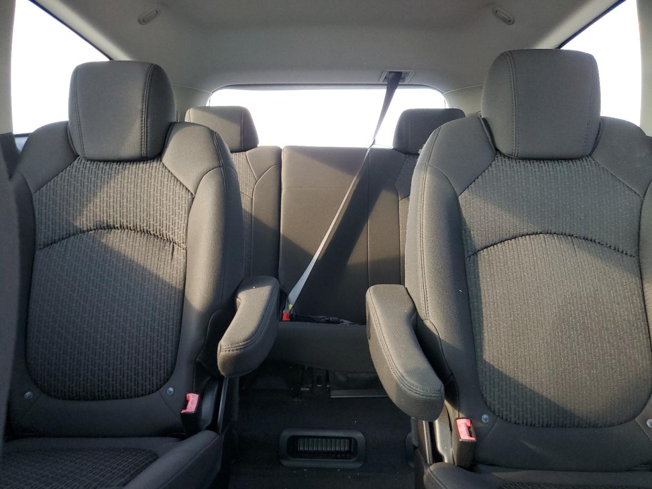 2010 Chevrolet Traverse VIN 1GNLRFED2AJ235276 Copart auction photo, water/flood / top/roof damage thumbnail 10