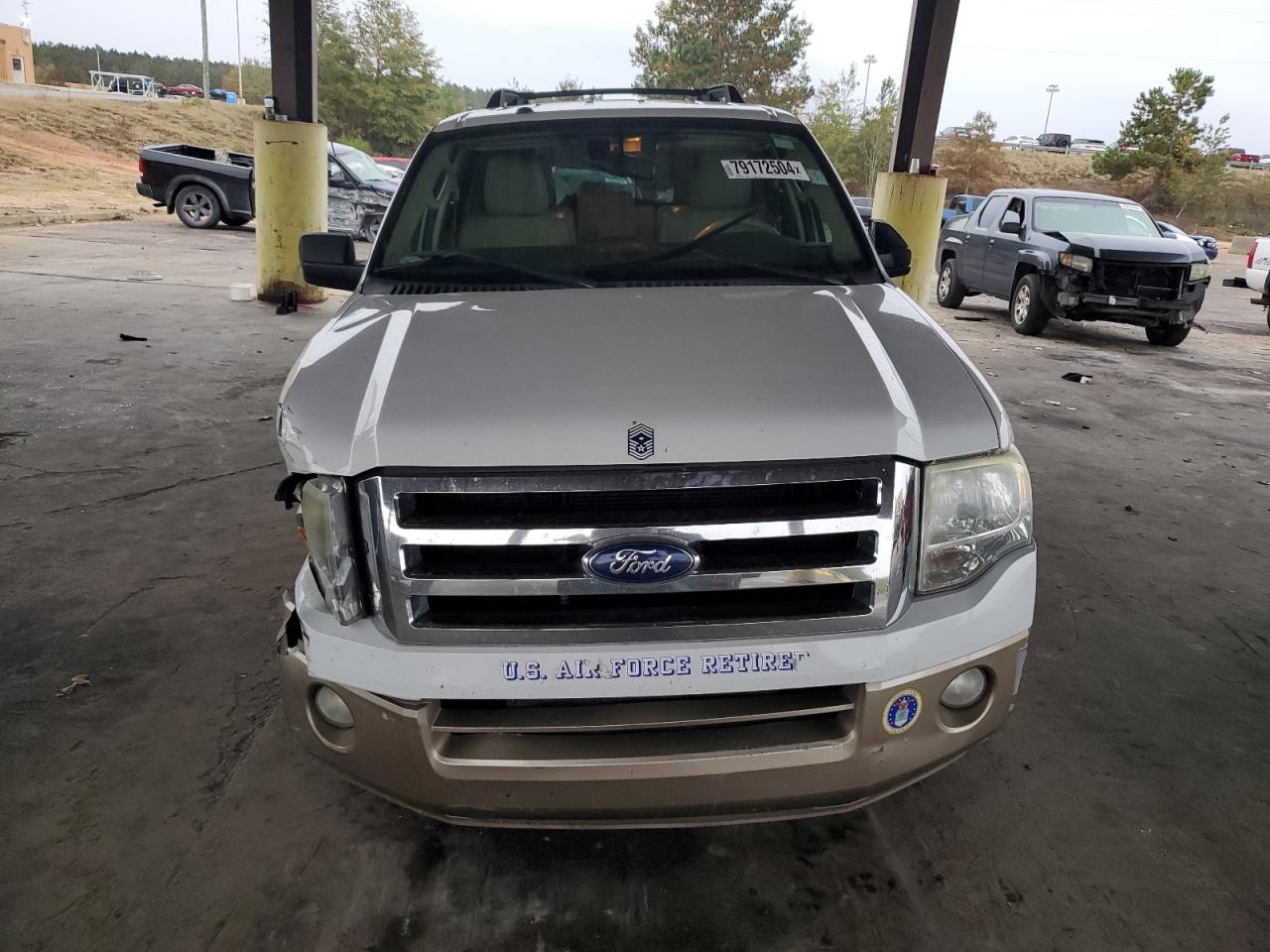 2013 Ford Expedition VIN 1FMJU1H5XDEF35341 Copart auction photo, front end damage thumbnail 5