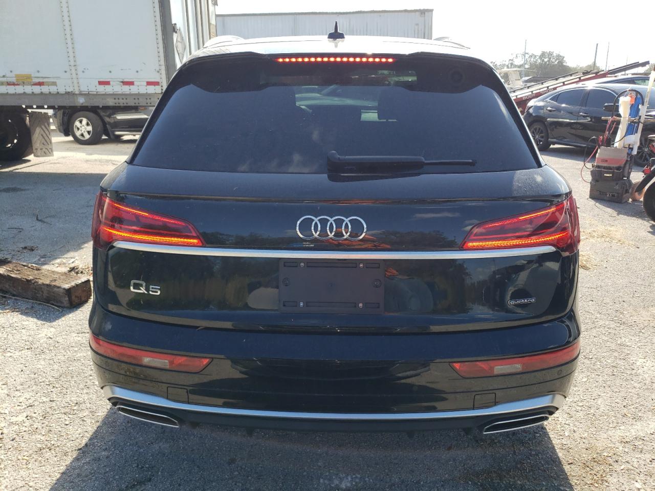 2023 Audi Q5 VIN WA1EAAFY7P2133790 Copart auction photo, front end damage thumbnail 6