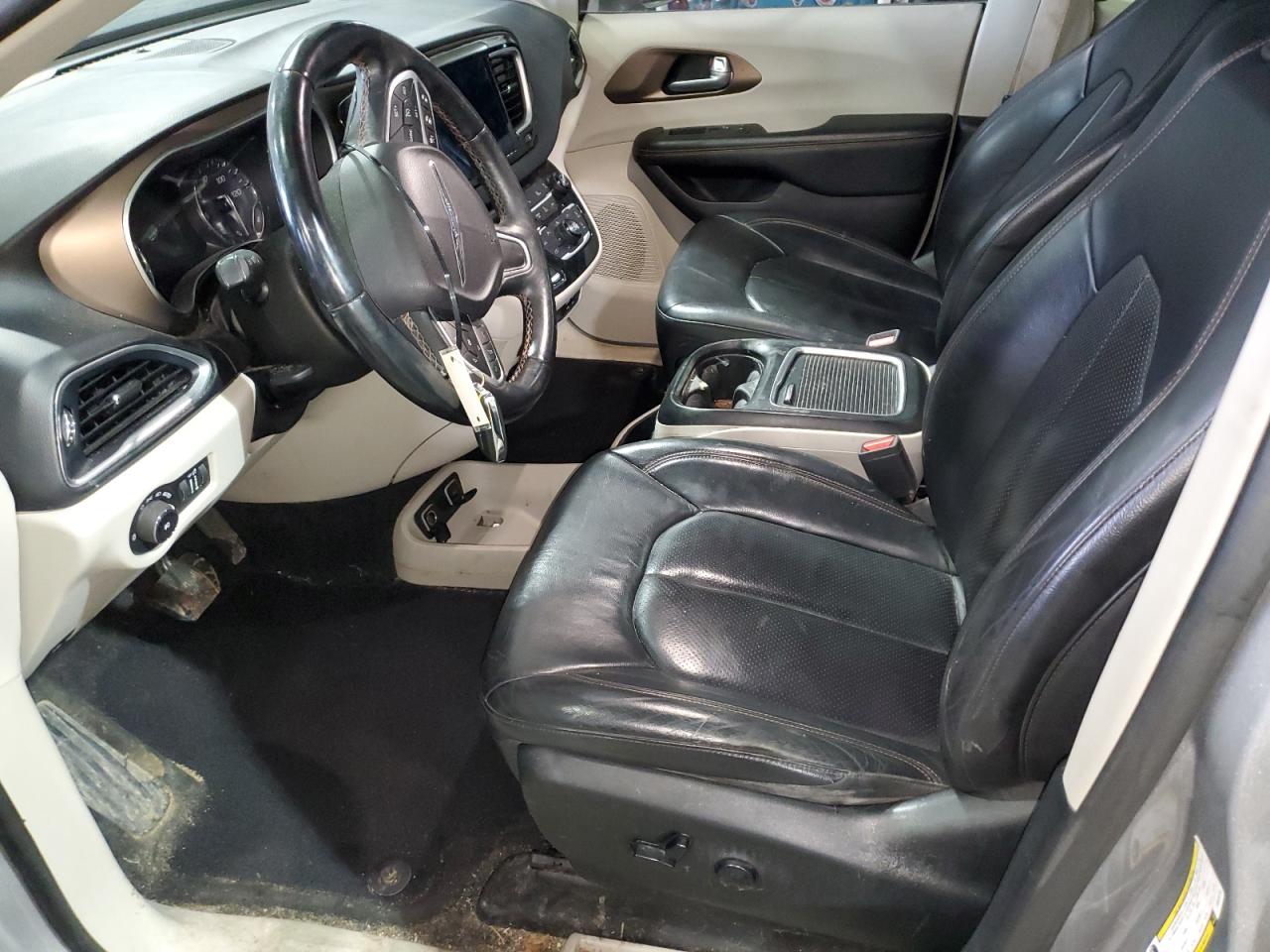 2017 Chrysler Pacifica VIN 2C4RC1EG4HR529754 Copart auction photo, front end / side damage thumbnail 7