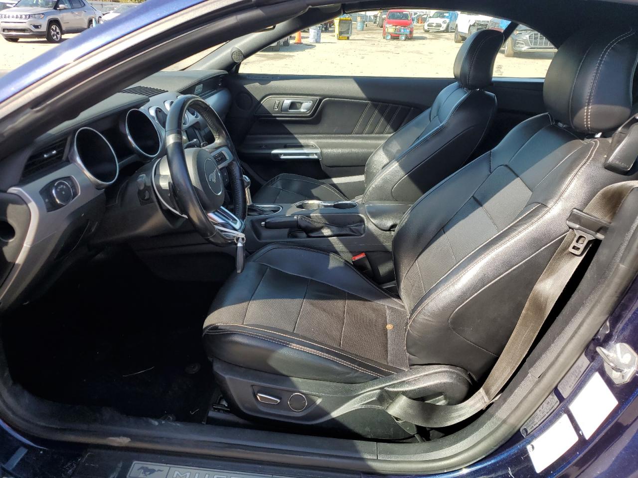 2019 Ford Mustang VIN 1FATP8UH3K5161784 Copart auction photo, side damage thumbnail 7