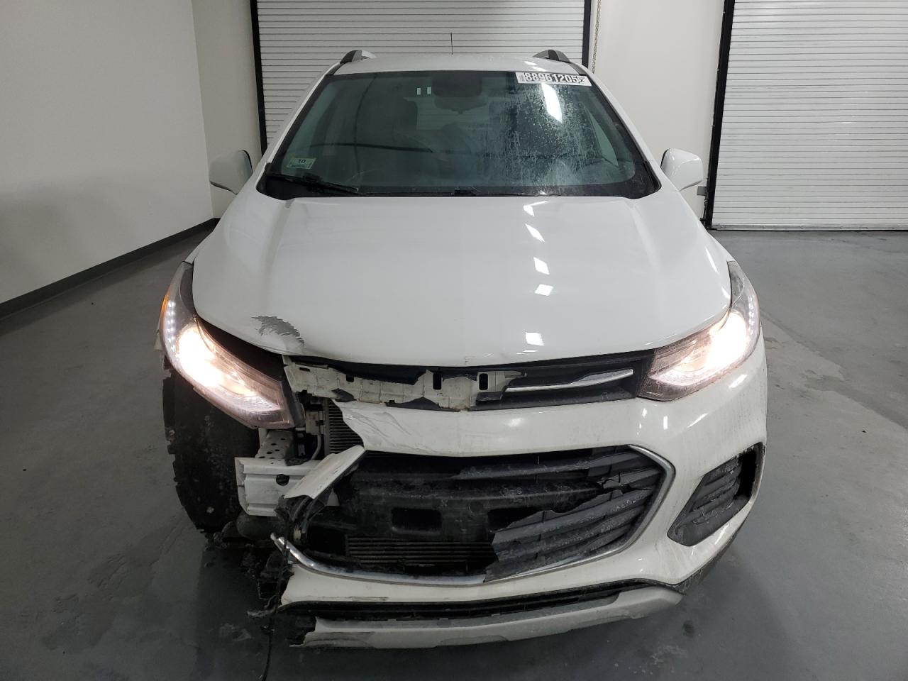 2020 Chevrolet Trax VIN KL7CJLSB1LB005417 Copart auction photo, front end damage thumbnail 5