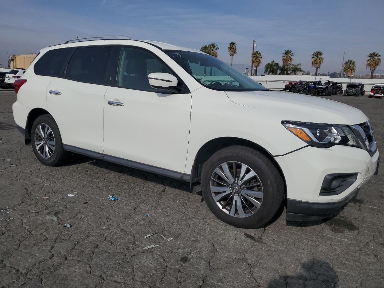 2018 Nissan Pathfinder VIN 5N1DR2MN3JC632821 Copart auction photo, front end damage thumbnail 4