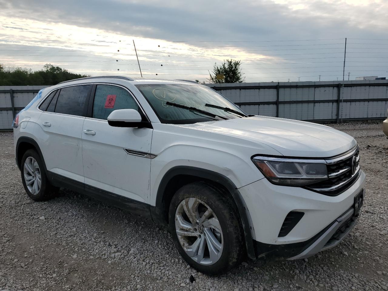 2021 Volkswagen Atlas VIN 1V2BE2CA5MC219484 Copart auction photo, water/flood / all over damage thumbnail 4