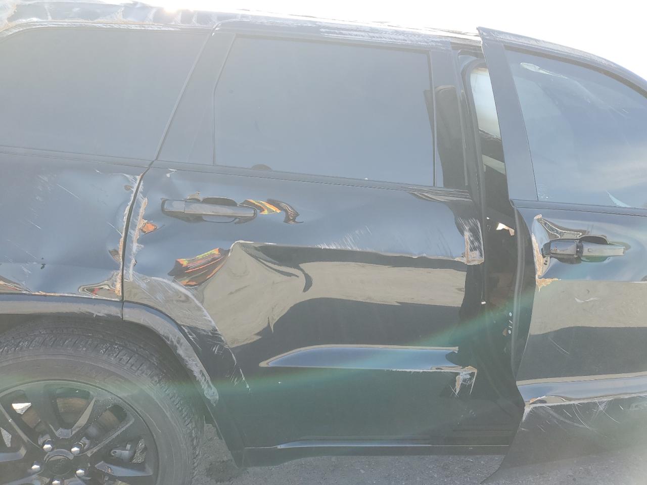 2021 Jeep Grand Cherokee VIN 1C4RJFAG9MC677653 Copart auction photo, all over damage thumbnail 10