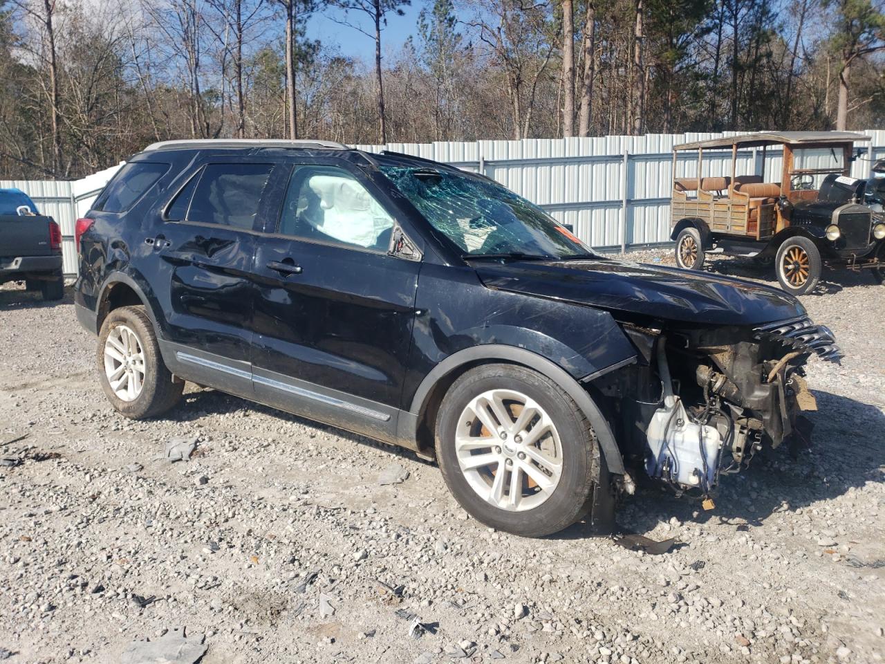 2016 Ford Explorer VIN 1FM5K7DH7GGA42672 Copart auction photo, all over damage thumbnail 4