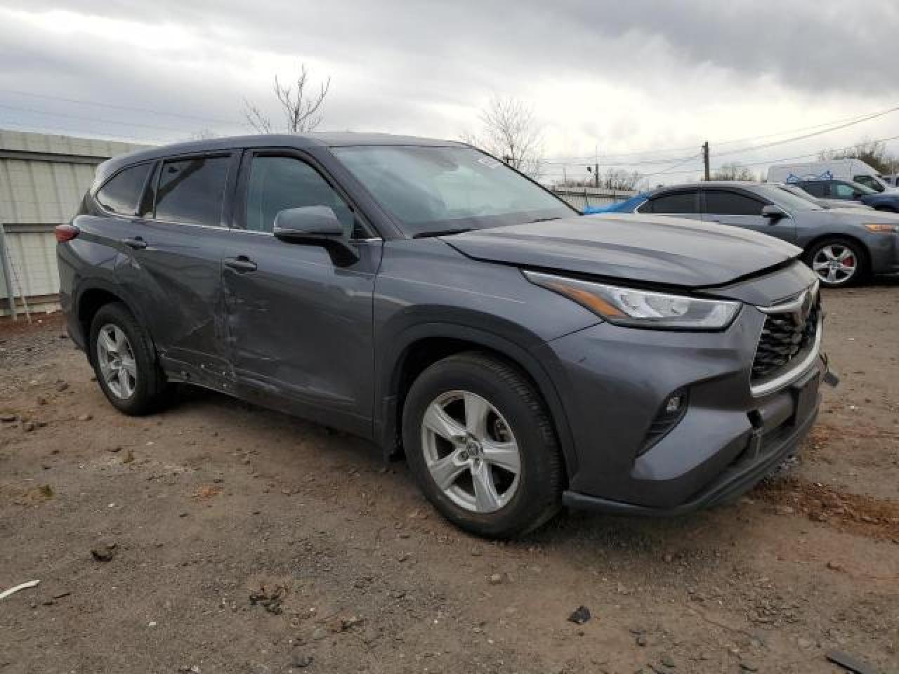 2020 Toyota Highlander VIN 5TDBZRBH6LS014332 Copart auction photo, side / front end damage thumbnail 4