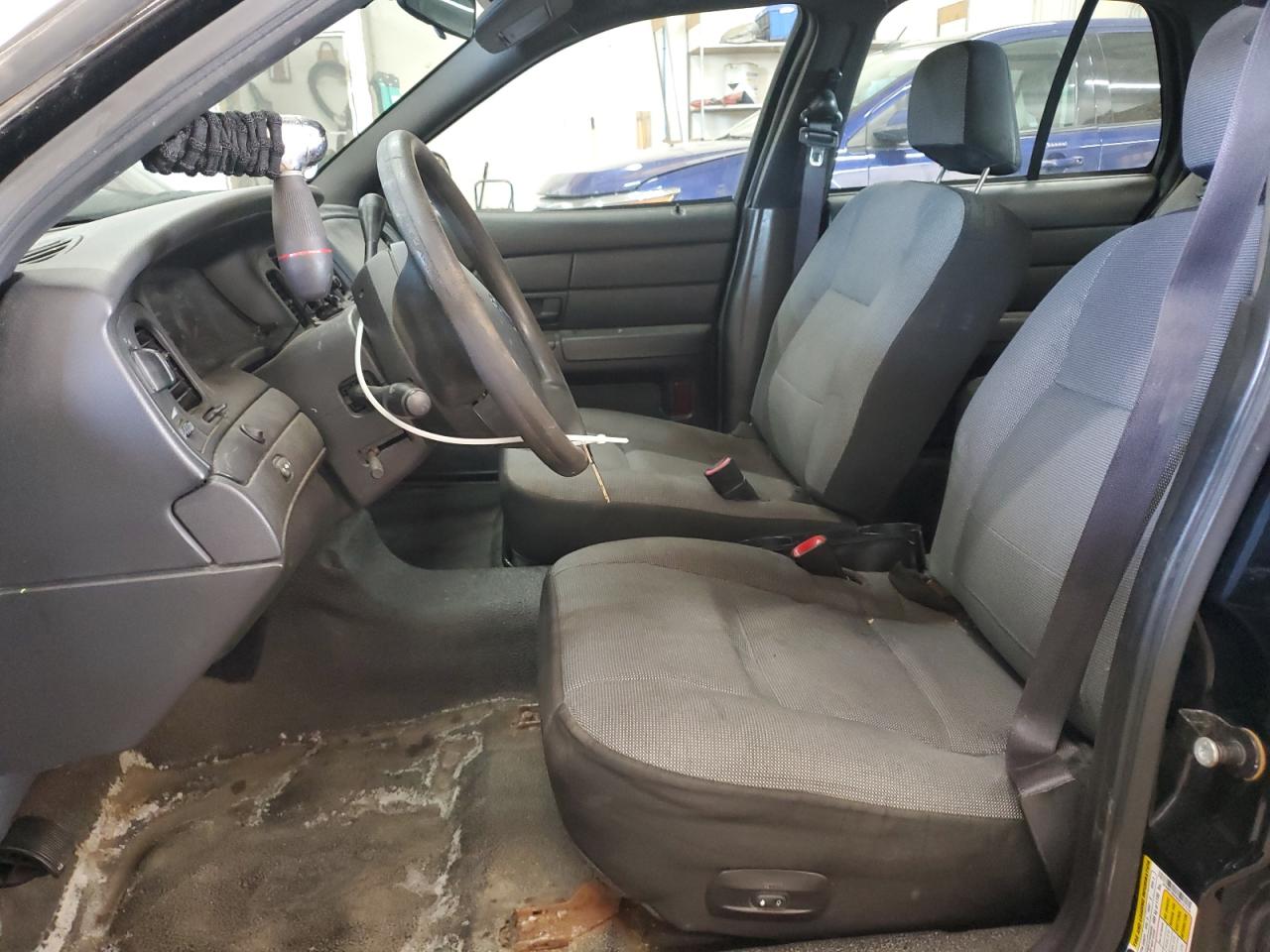 2010 Ford Crown Victoria VIN 2FABP7BV9AX131118 Copart auction photo, rear end damage thumbnail 7
