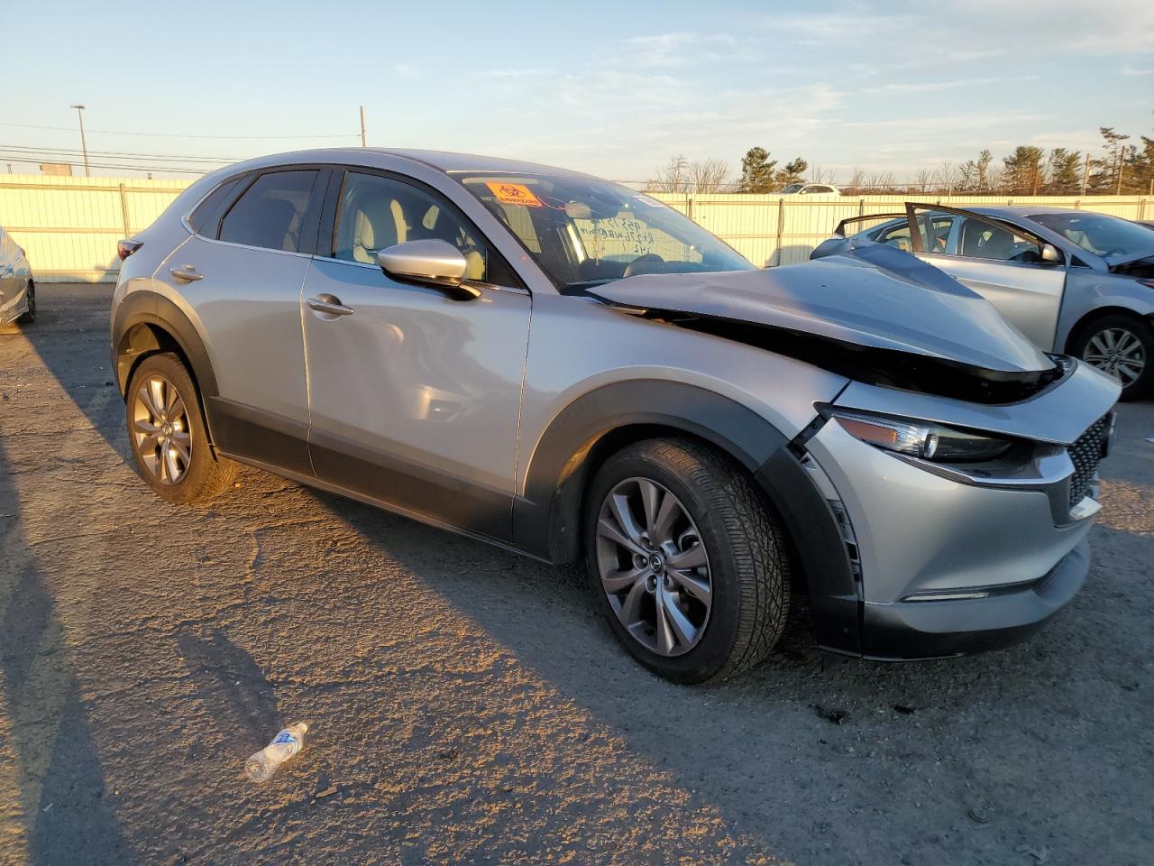 2020 Mazda CX-30 VIN 3MVDMBCL6LM105360 Copart auction photo, front end / side damage thumbnail 4