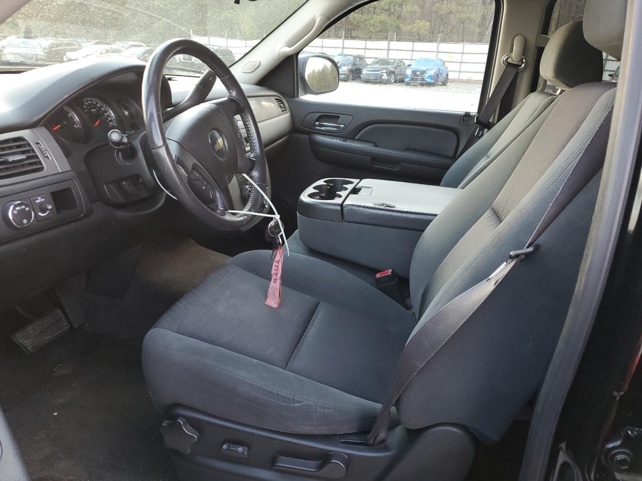 2009 Chevrolet Tahoe VIN 1GNFC13C49R129291 Copart auction photo, front end / side damage thumbnail 7