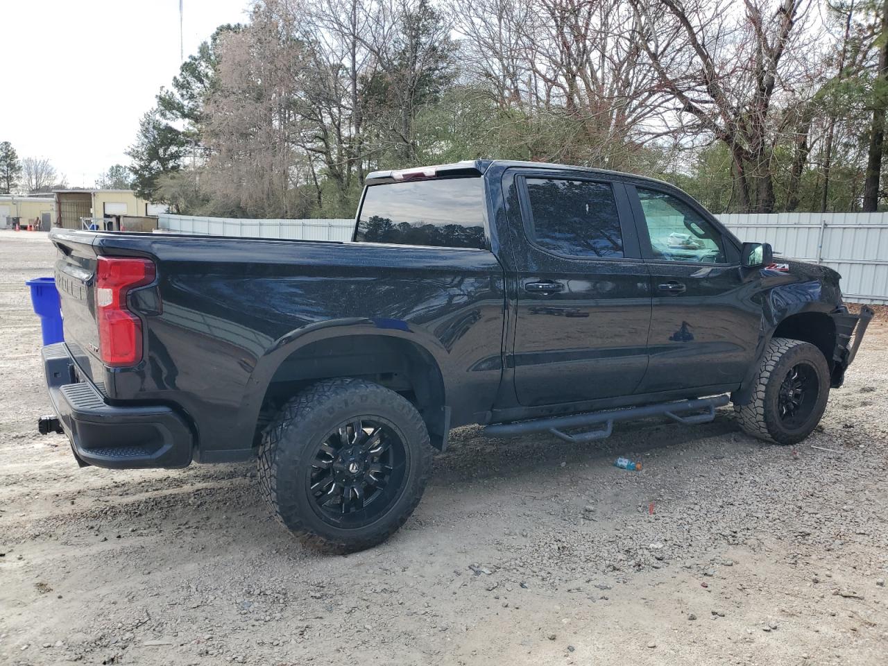 2019 Chevrolet Silverado VIN 3GCUYEED0KG106580 Copart auction photo, front end damage thumbnail 3