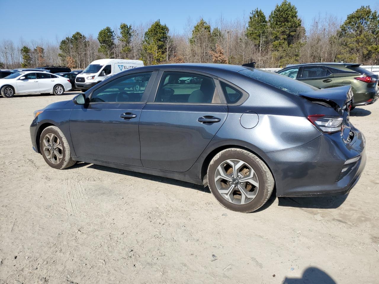 2020 KIA Forte VIN 3KPF24AD9LE244142 Copart auction photo, rear end / minor dent/scratches damage thumbnail 2