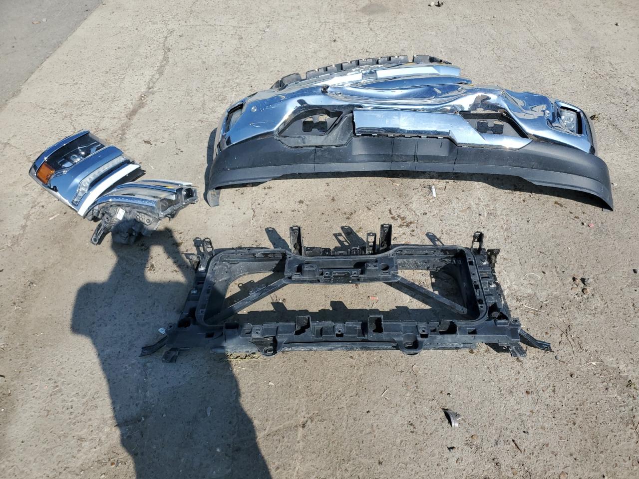 2017 Chevrolet Silverado VIN 3GCUKSEC0HG382600 Copart auction photo, front end damage thumbnail 12