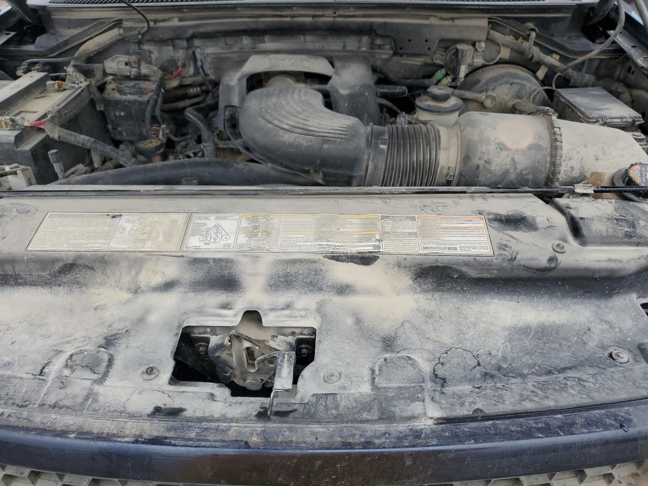 2001 Ford F-150 VIN 1FTRX18L61NA47366 Copart auction photo, undercarriage damage thumbnail 11