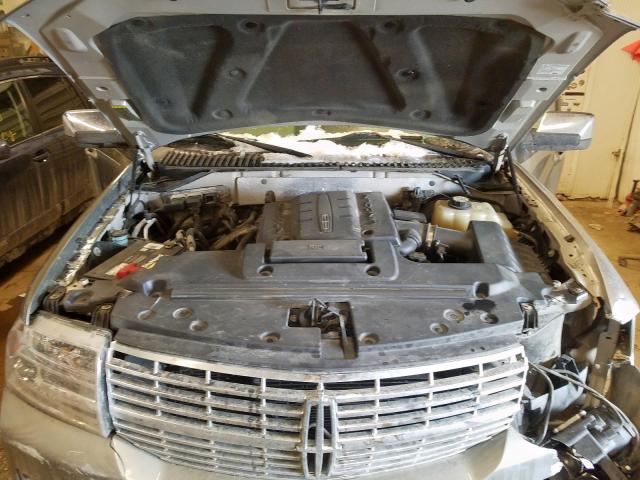 2008 Lincoln Navigator VIN 5LMFU28588LJ17340 Copart auction photo, front end / side damage thumbnail 7