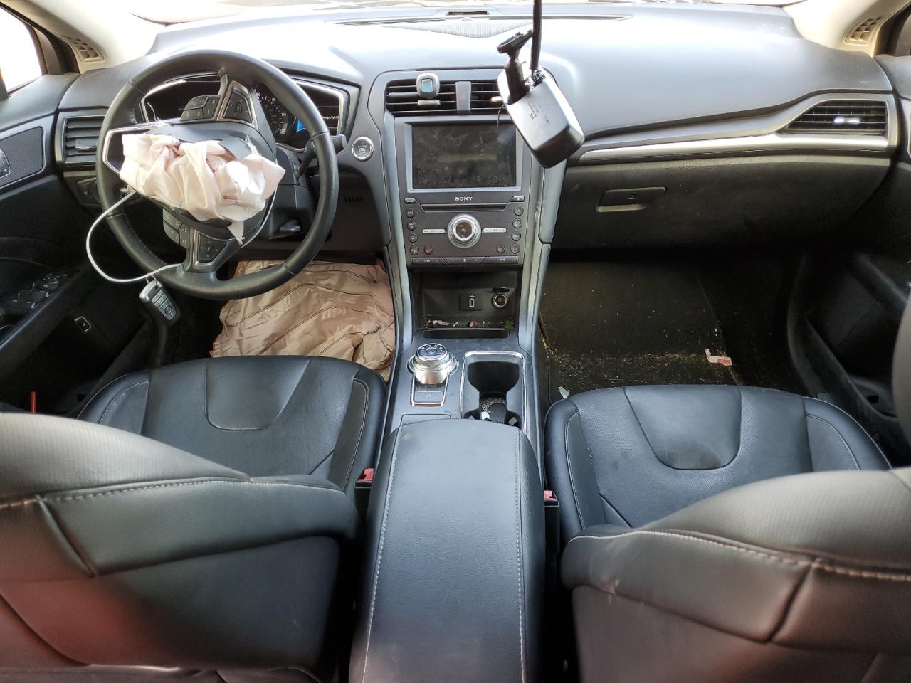 2017 Ford Fusion VIN 3FA6P0RU7HR360251 Copart auction photo, front end damage thumbnail 8