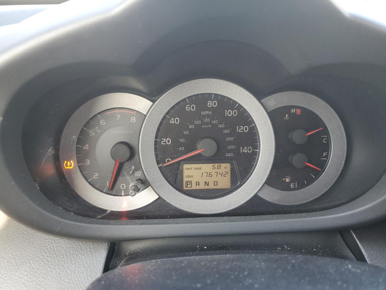 2007 Toyota RAV 4 VIN JTMZK32V976008309 Copart auction photo, front end / rear end damage thumbnail 9