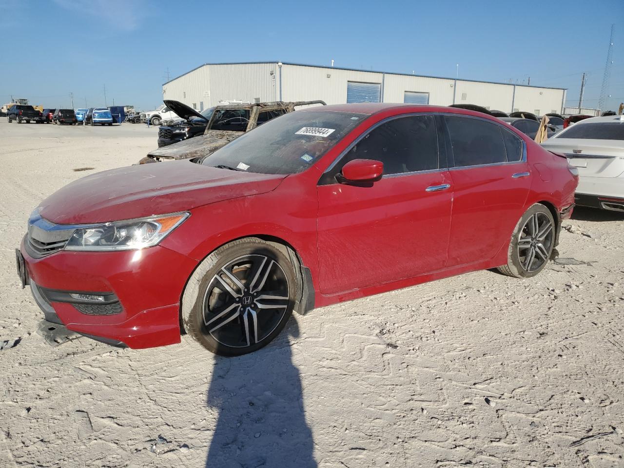 2017 Honda Accord VIN 1HGCR2F54HA095834
