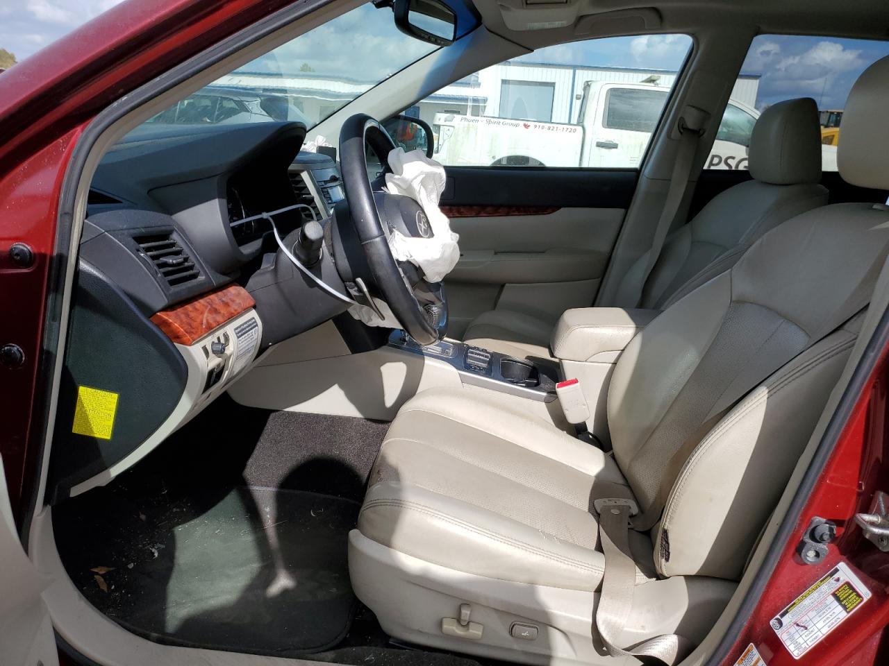 2011 Subaru Outback VIN 4S4BRBKC5B3409688 Copart auction photo, front end damage thumbnail 7