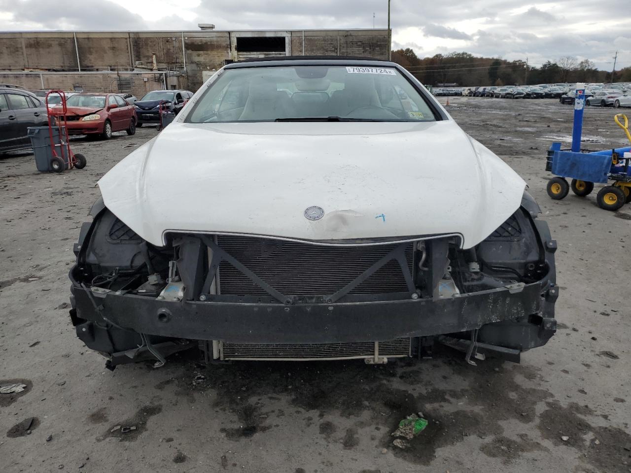 2014 Mercedes-Benz E-klasse VIN WDDKK5KF4EF267024 Copart auction photo, front end / minor dent/scratches damage thumbnail 5