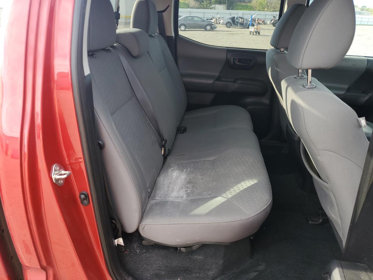 2020 Toyota Tacoma VIN 5TFAX5GN3LX172338 Copart auction photo, front end / rear end damage thumbnail 10