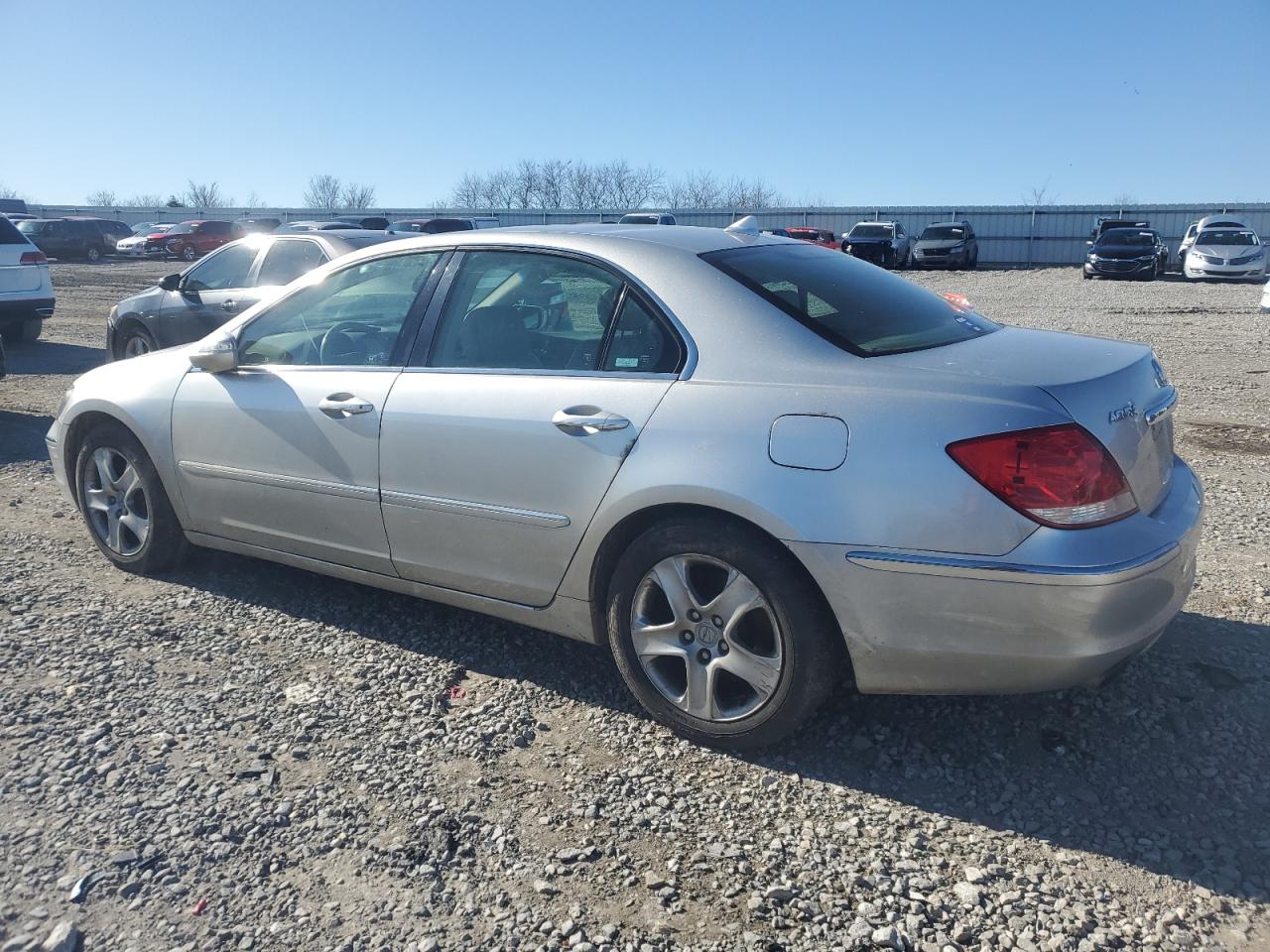 2006 Acura RL VIN JH4KB16526C000163 Copart auction photo, front end / minor dent/scratches damage thumbnail 2