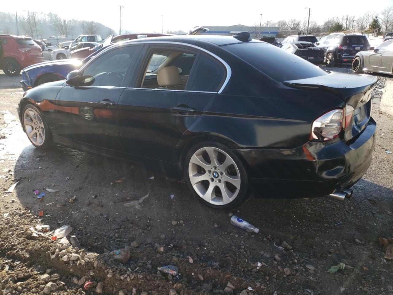 2006 BMW 3er VIN WBAVB33536PS19413 Copart auction photo, rear end damage thumbnail 2
