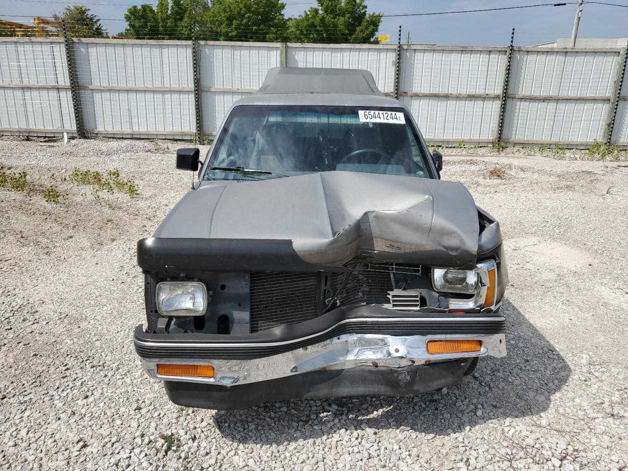 1992 Chevrolet S-10 Pickup VIN 1GCCS19Z9N2166785 Copart auction photo, front end damage thumbnail 5