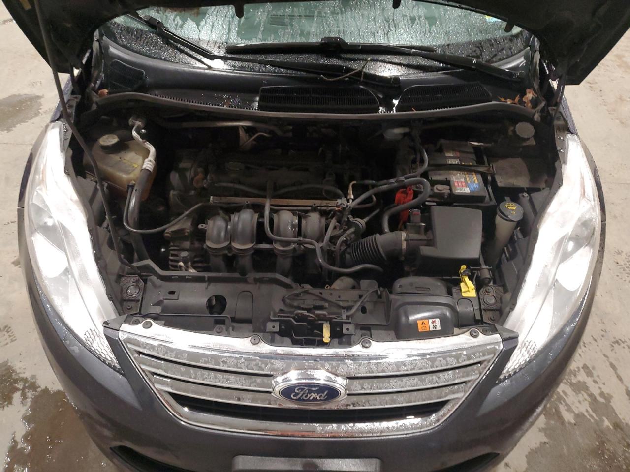 2013 Ford Fiesta VIN 3FADP4BJ1DM157653 Copart auction photo, side / minor dent/scratches damage thumbnail 11
