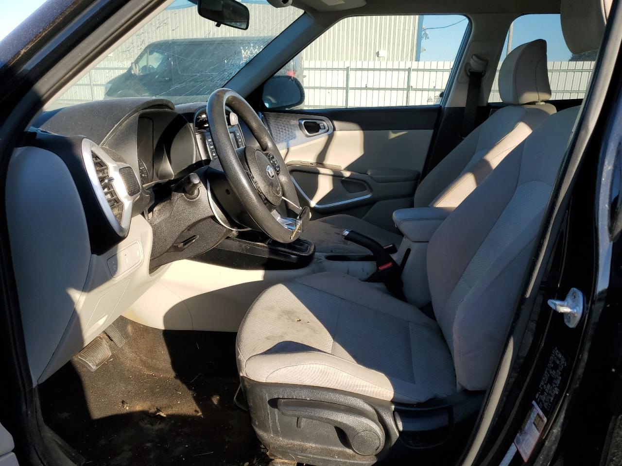 2020 KIA Soul VIN KNDJ23AU8L7036158 Copart auction photo, all over damage thumbnail 7