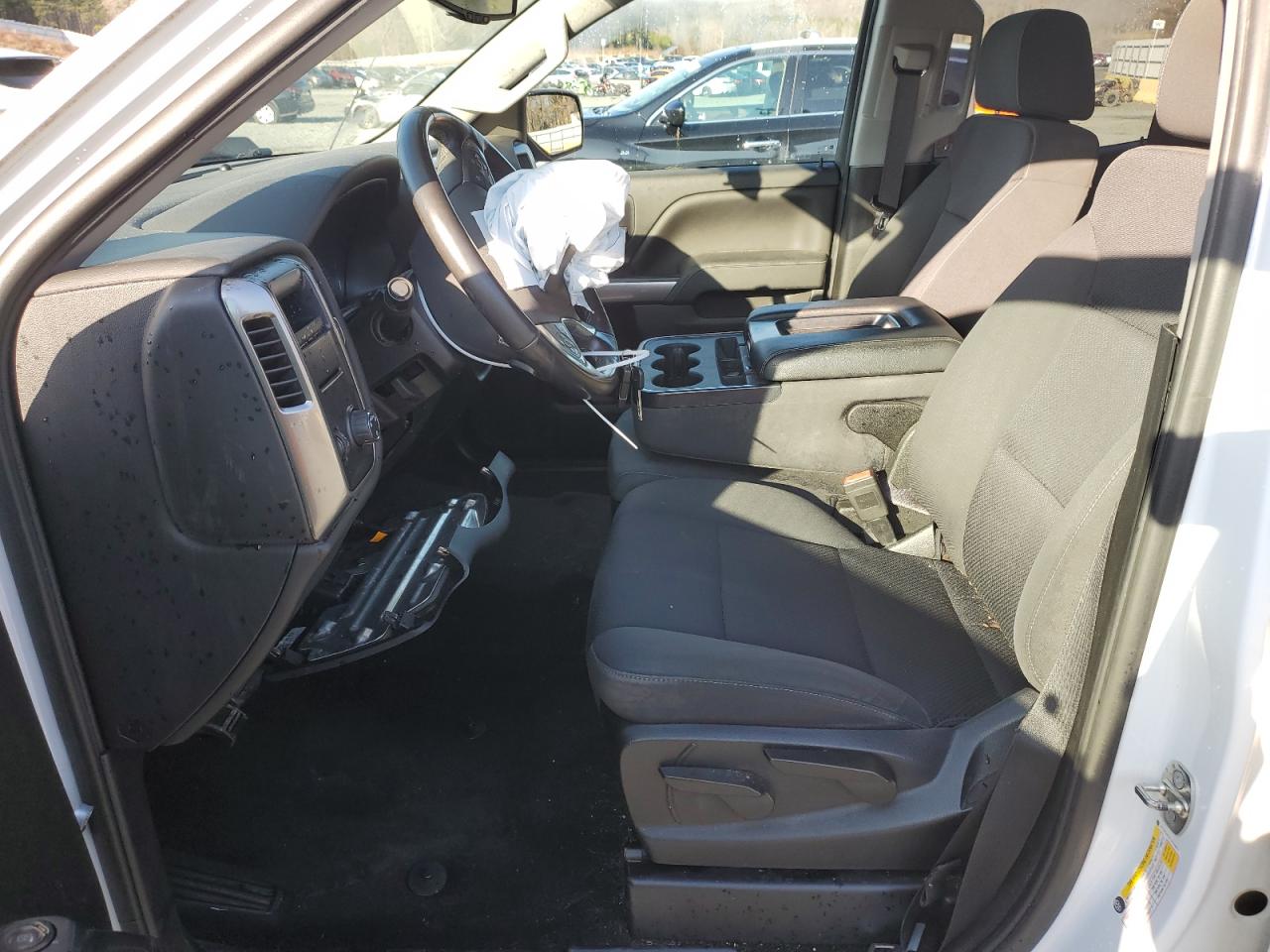 2018 Chevrolet Silverado VIN 1GCRCREH7JZ194637 Copart auction photo, all over damage thumbnail 7