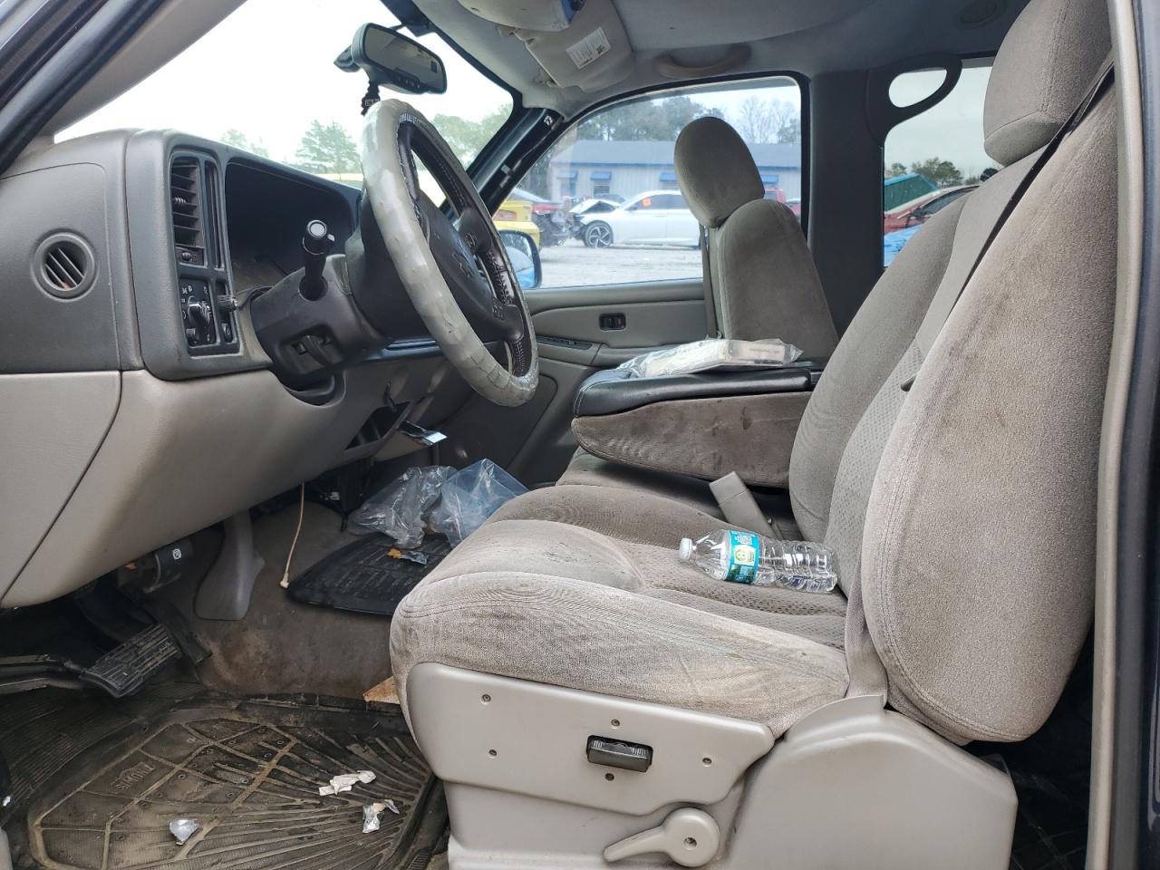 2006 Chevrolet Tahoe VIN 1GNEC13Z86J108812 Copart auction photo, front end / side damage thumbnail 7