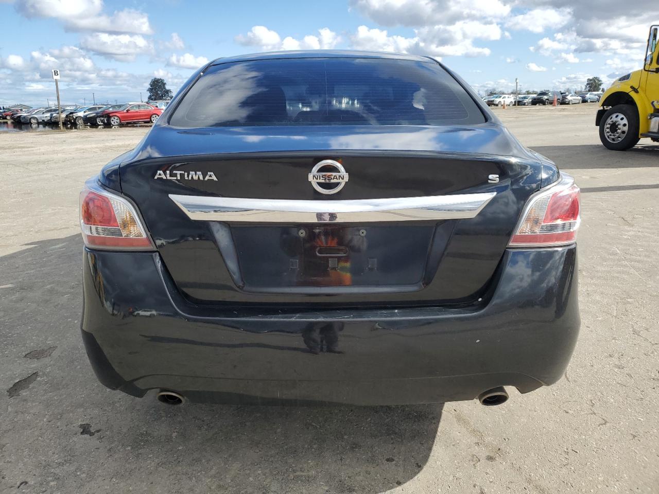 2015 Nissan Altima VIN 1N4AL3APXFN349709 Copart auction photo, front end / side damage thumbnail 6