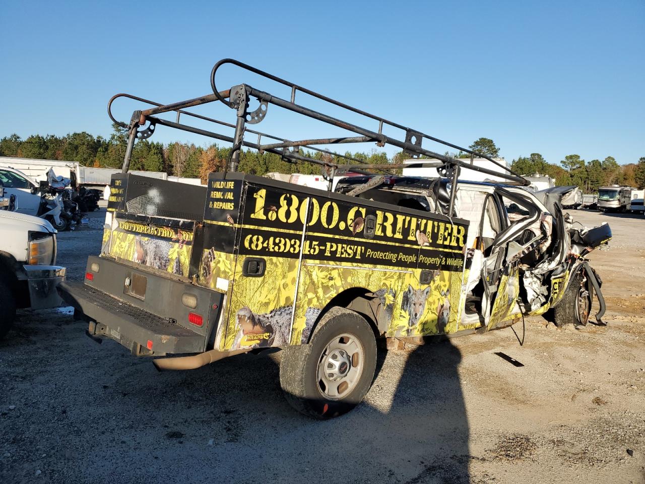 2015 GMC Sierra VIN 1GD12XEG5FF582739 Copart auction photo, all over damage thumbnail 4