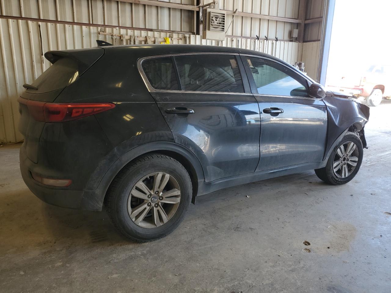 2017 KIA Sportage VIN KNDPM3AC9H7134313 Copart auction photo, front end / hail damage thumbnail 3