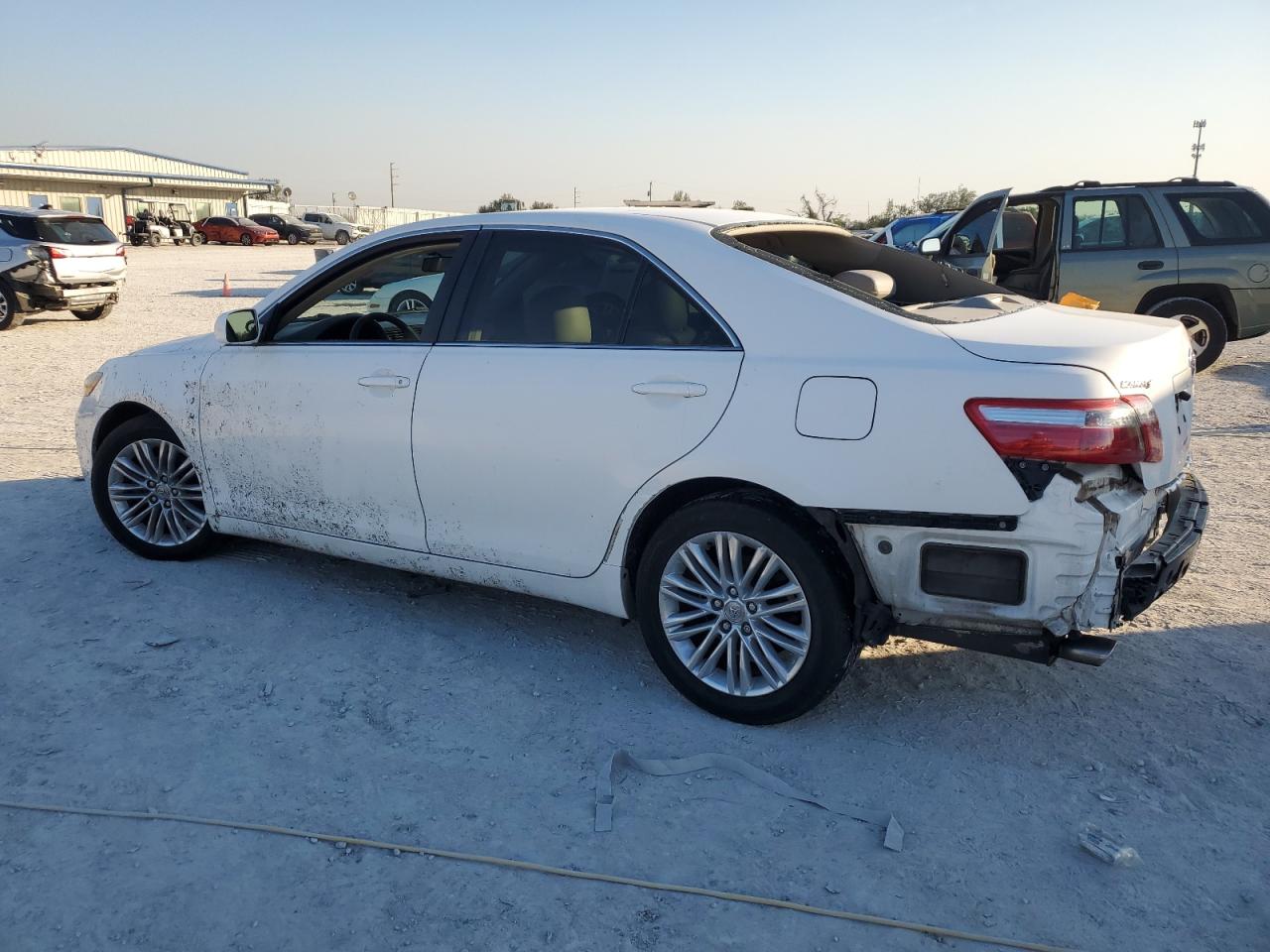 2007 Toyota Camry VIN 4T1BK46K27U556697 Copart auction photo, all over damage thumbnail 2