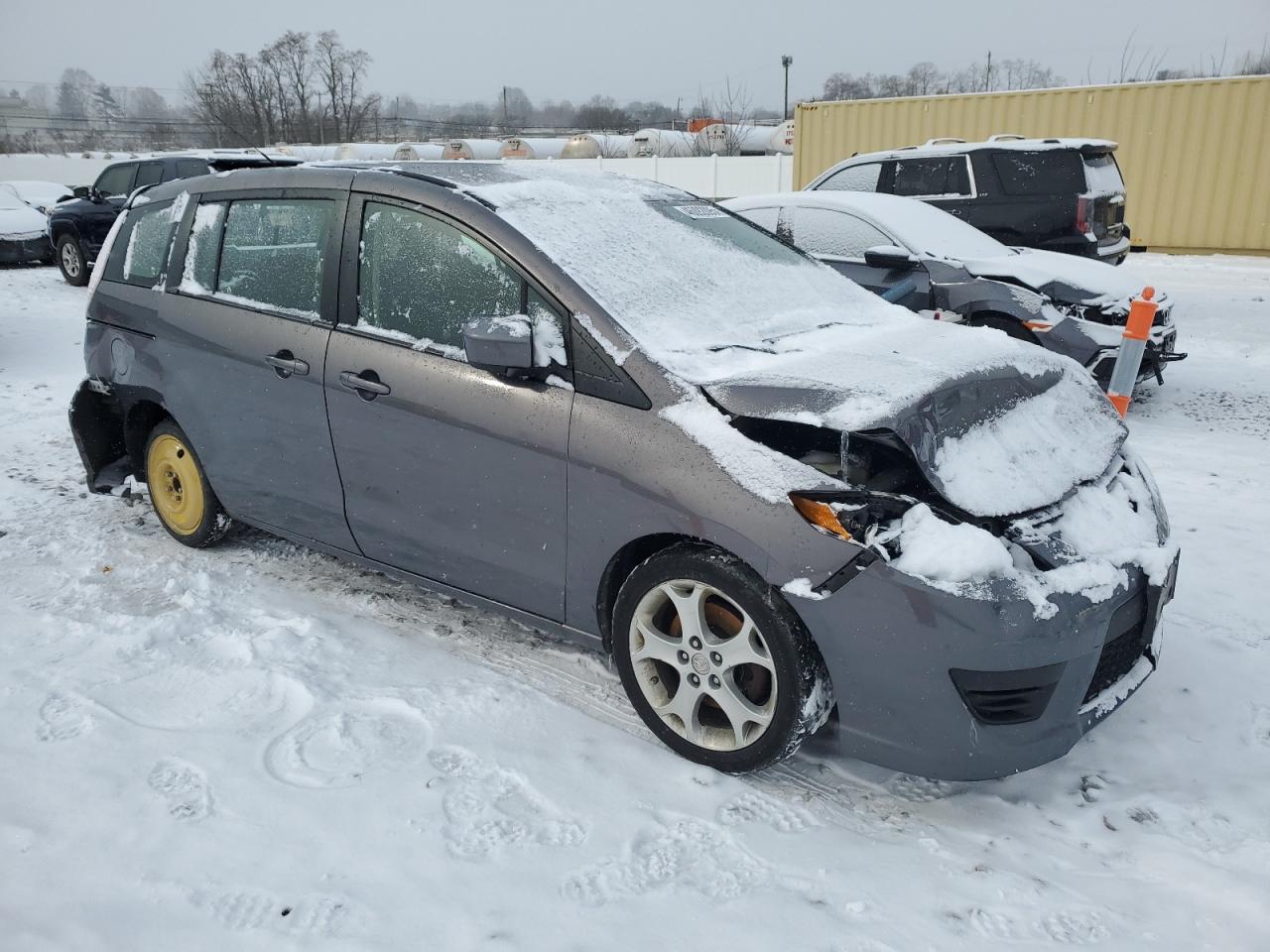 2010 Mazda 5 VIN JM1CR2W39A0379615 Copart auction photo, rear end / front end damage thumbnail 4